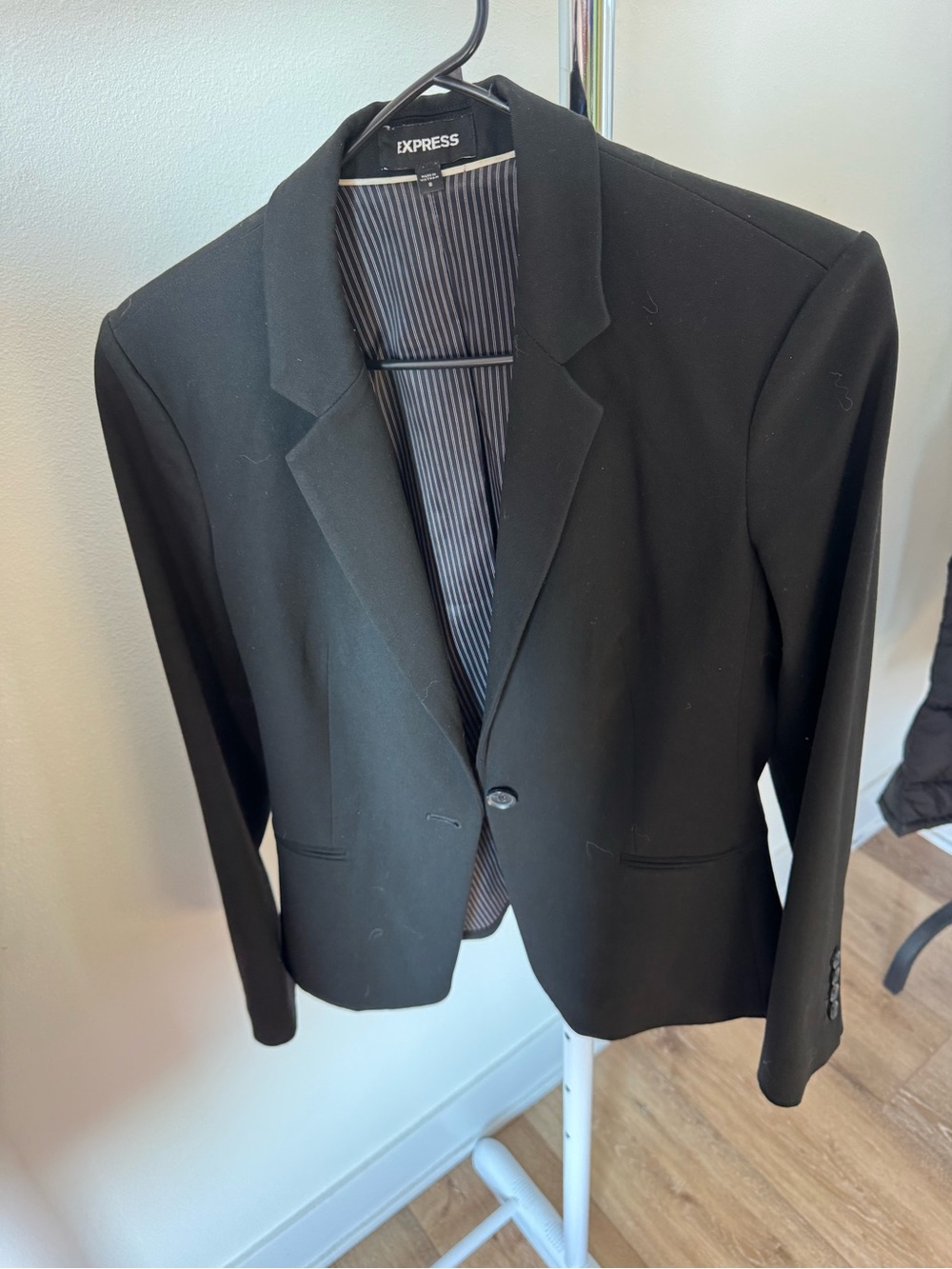 Womens Black tailored blazer Express Stretch Size 8